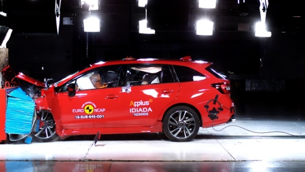 2016 m. „Euro NCAP“ saugumo testais išbandytas „Subaru Levorg“ pelnė maksimalų penkių žvaigždučių įvertinimą